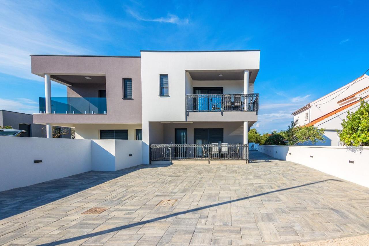 Apartment Spanic 1 Вир Екстер'єр фото