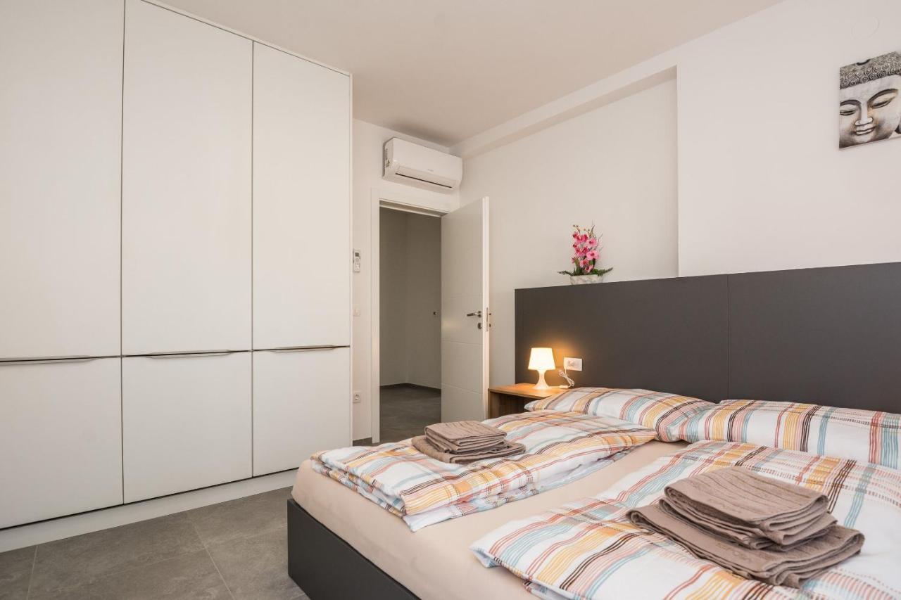 Apartment Spanic 1 Вир Екстер'єр фото