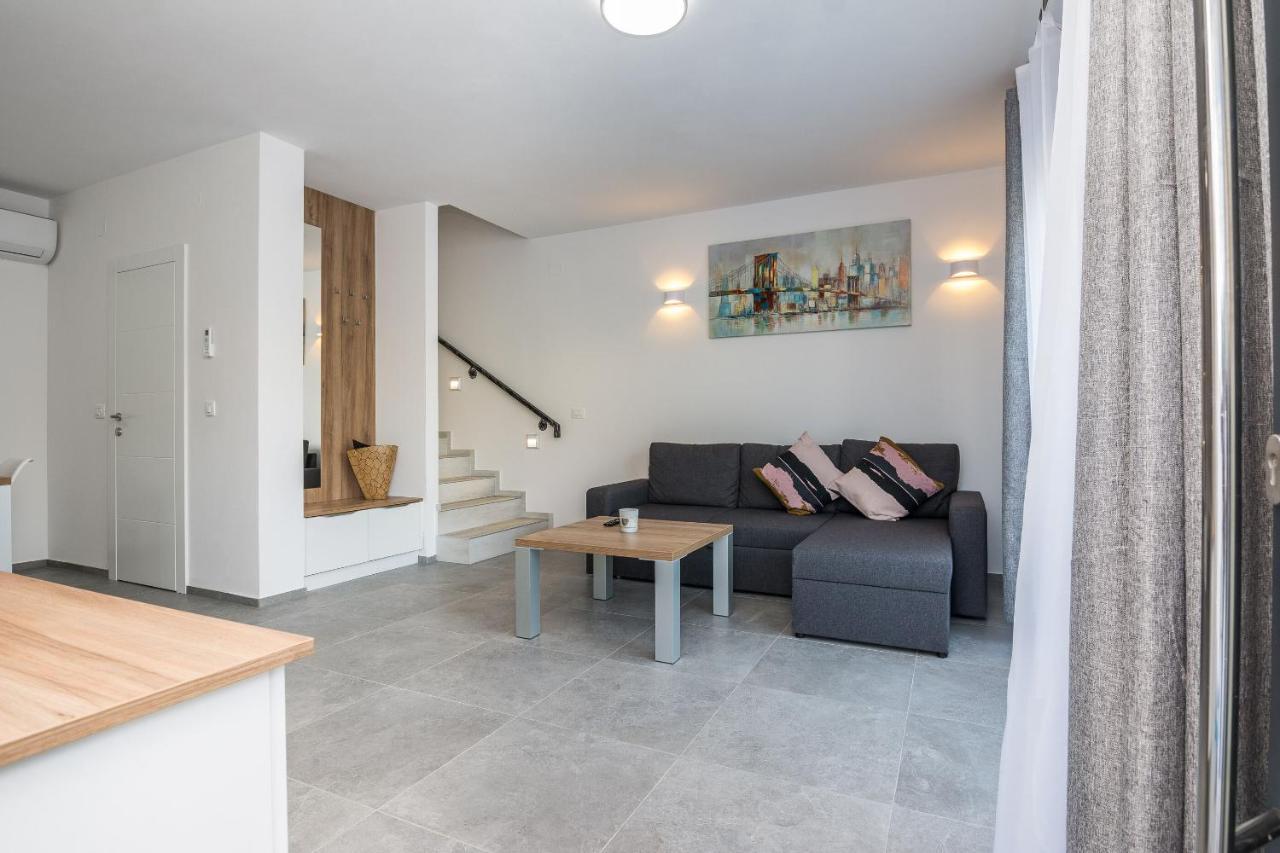 Apartment Spanic 1 Вир Екстер'єр фото