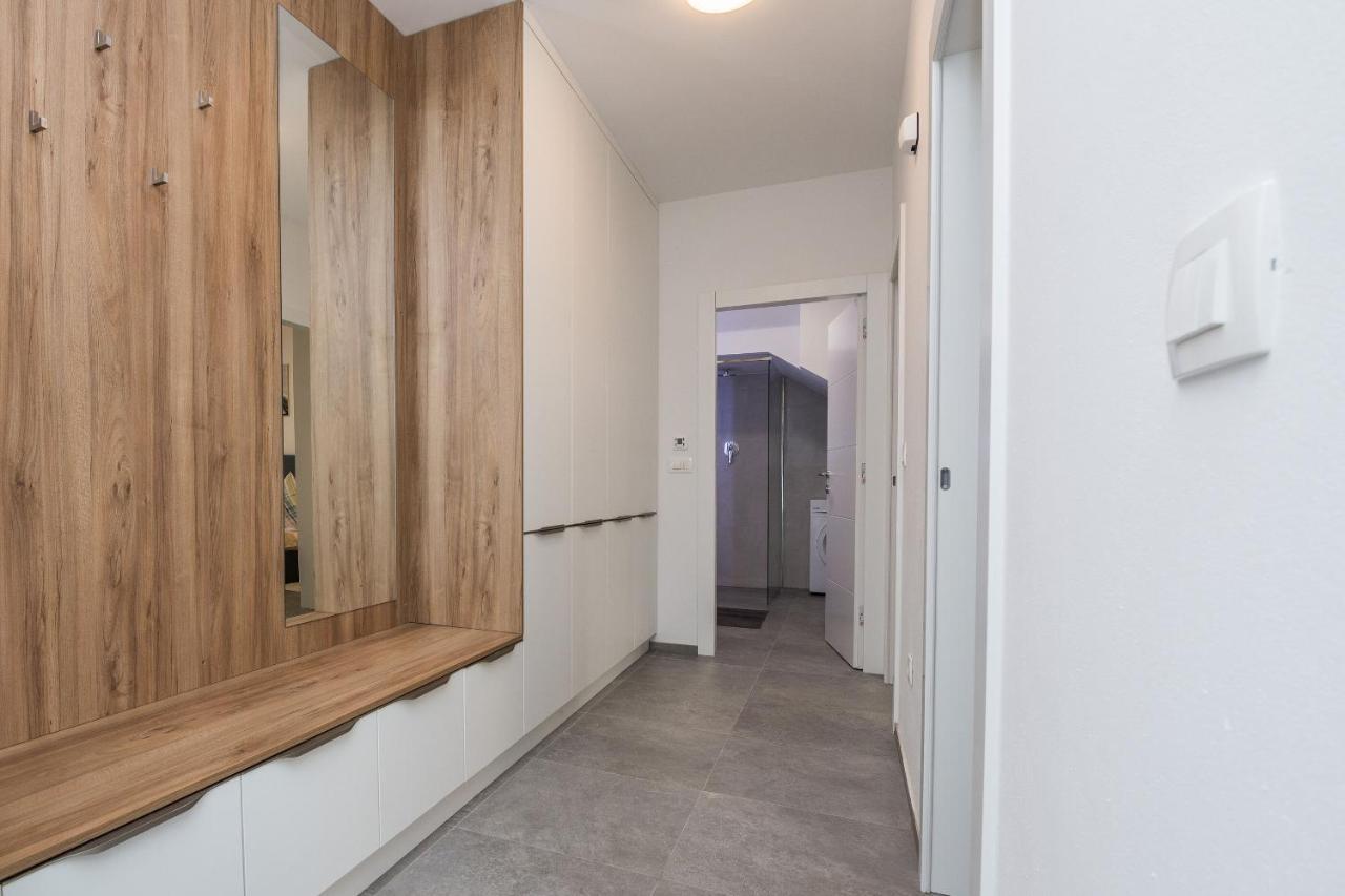 Apartment Spanic 1 Вир Екстер'єр фото